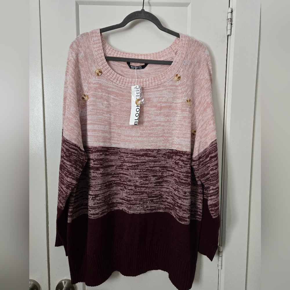 BloomChic Two-Tone Pink and Burgundy Sweater